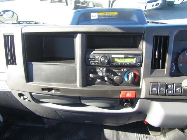 Mazda TITAN 2023-08 20794-14
