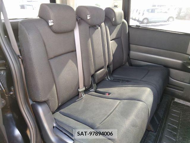Honda e 2013-02 223269-18