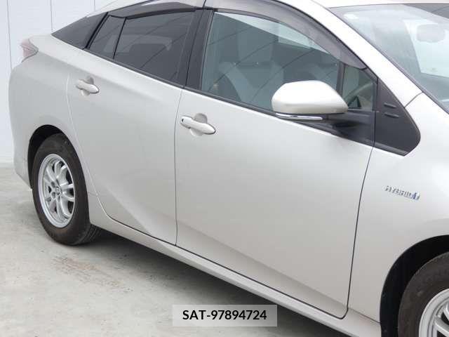 Toyota PRIUS 2016-07 322536-19
