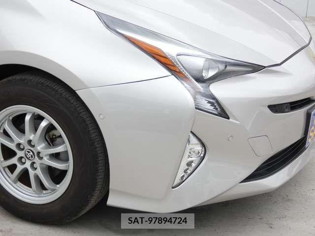 Toyota PRIUS 2016-07 322536-18