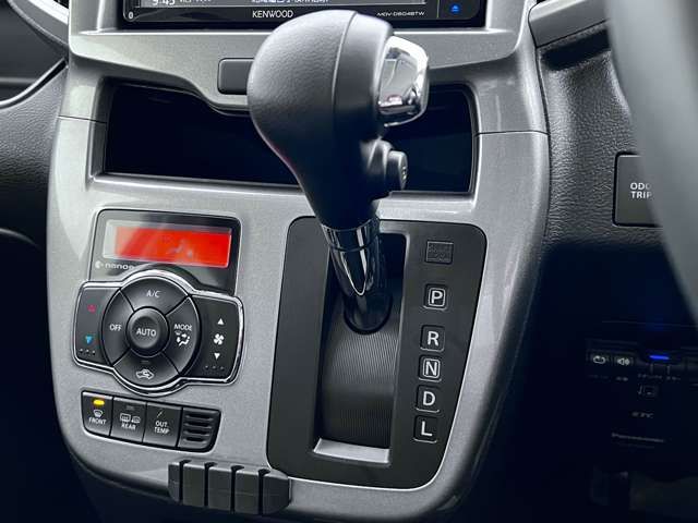 Mitsubishi DELICA D2 2017-06 12329-14