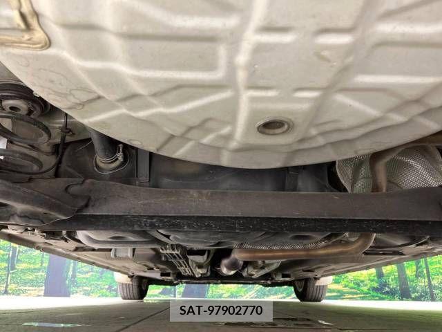 Nissan NOTE 2014-09 365408-18
