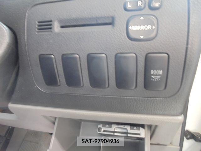 Toyota ALPHARD 2005-02 389098-11