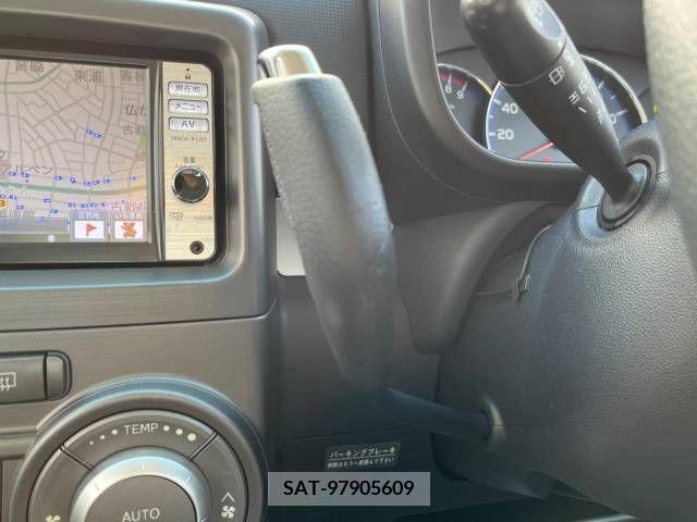 Daihatsu MOVE CONTE 2013-06 256047-18