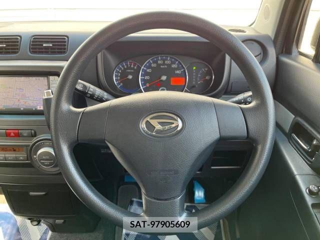 Daihatsu MOVE CONTE 2013-06 256047-16