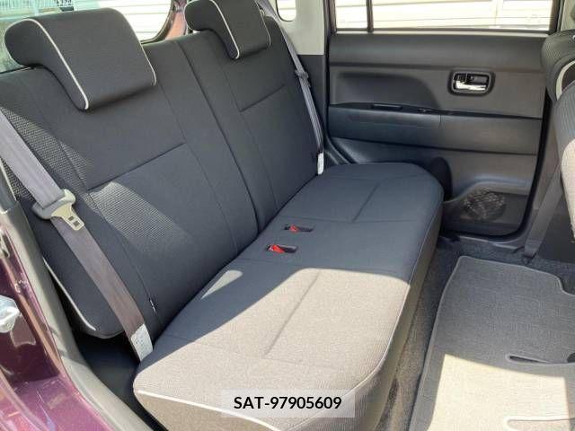 Daihatsu MOVE CONTE 2013-06 256047-8