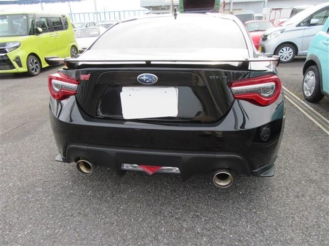 Subaru BRZ 2018-02 7461-3