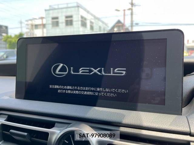 Lexus IS 2022-05 275399-9