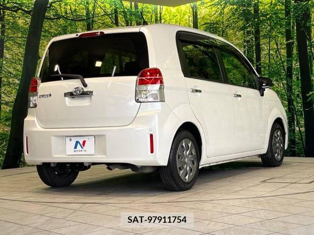 Toyota SPADE 2014-05 337772-17
