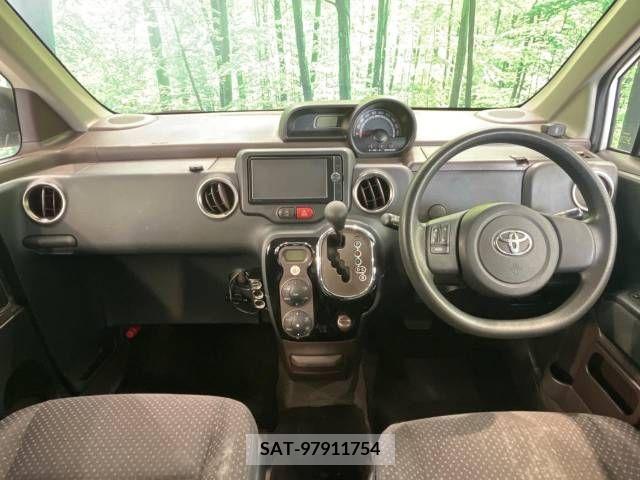 Toyota SPADE 2014-05 337772-1