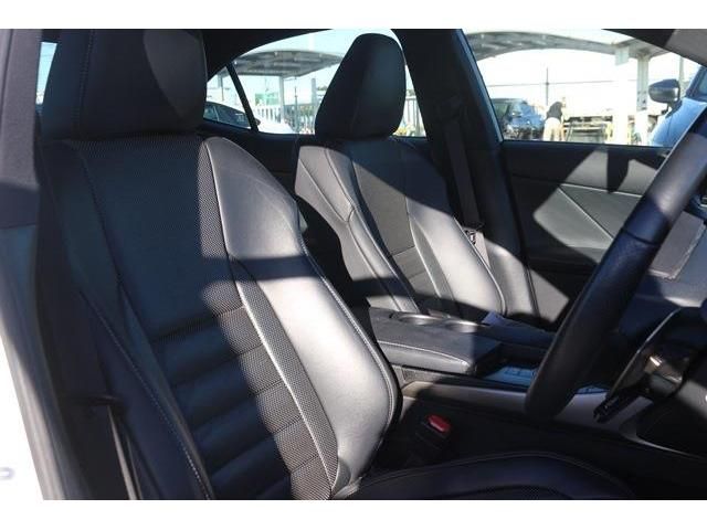 Lexus IS 2013-08 5996-13