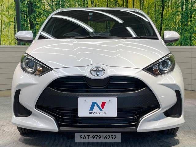 Toyota YARIS 2022-11 330282-14