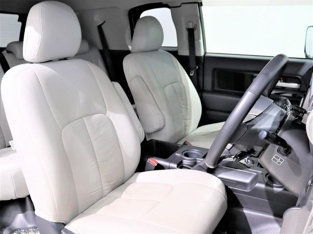 Toyota FJ CRUISER 2011-01 24641-5