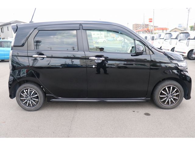 Honda N-WGN 2018-08 11974-5