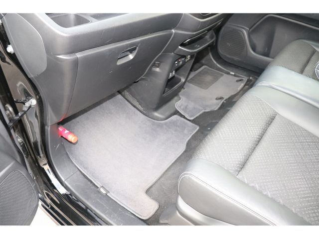 Honda N-WGN 2018-08 11974-23