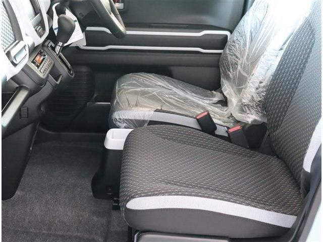 Mazda FLAIR CROSSOVER 2023-01 5751-25