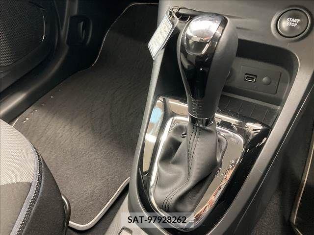 Renault CAPTUR 2014-06 316954-9