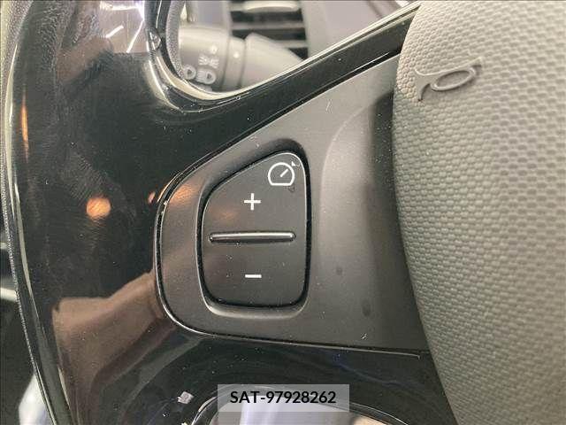Renault CAPTUR 2014-06 316954-5