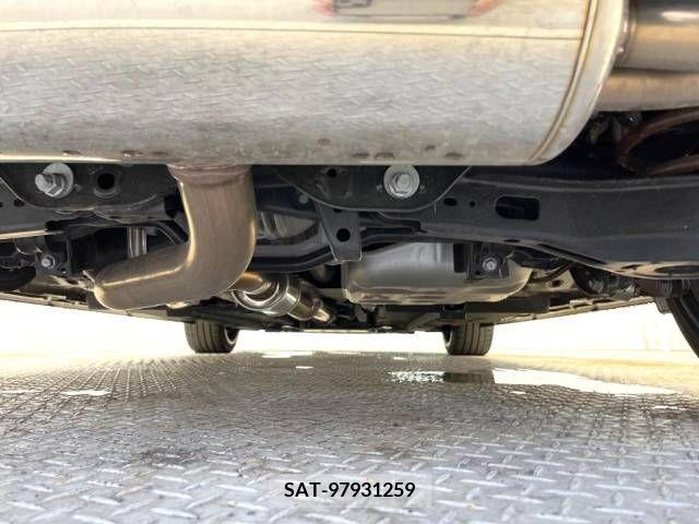 Toyota YARIS 2021-07 333065-18