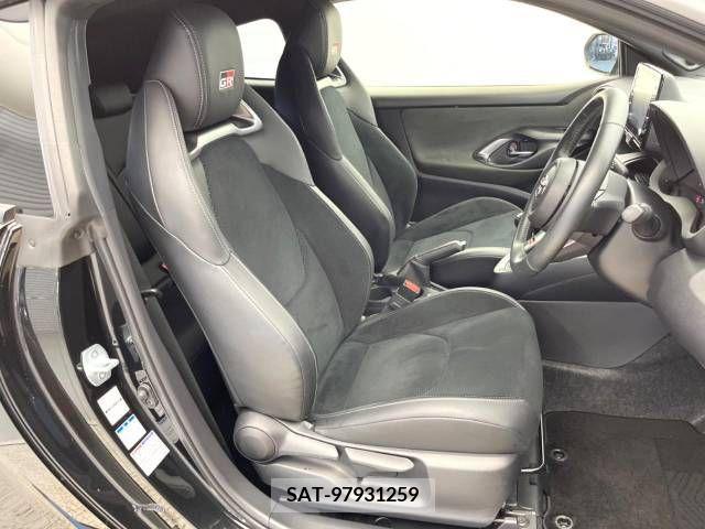Toyota YARIS 2021-07 333065-9