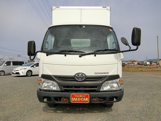 Toyota TOYOACE 2016-05 561-20