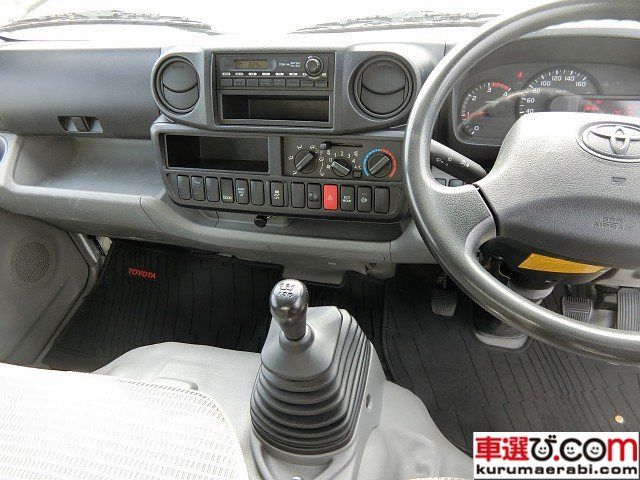 Toyota TOYOACE 2016-05 561-16