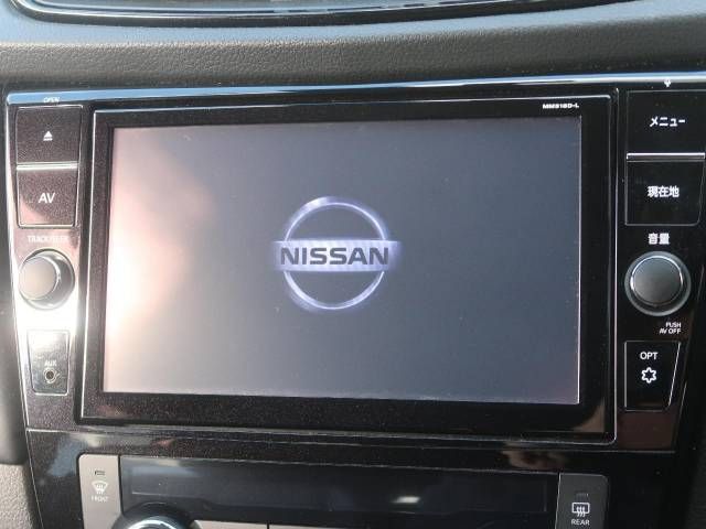 Nissan X-TRAIL 2018-08 27777-2