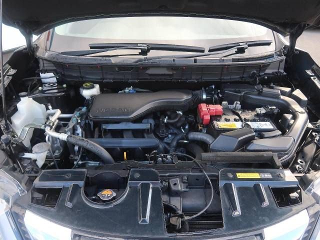 Nissan X-TRAIL 2018-08 27777-18