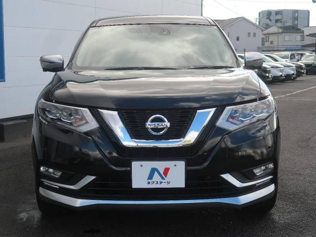 Nissan X-TRAIL 2018-08 27777-14