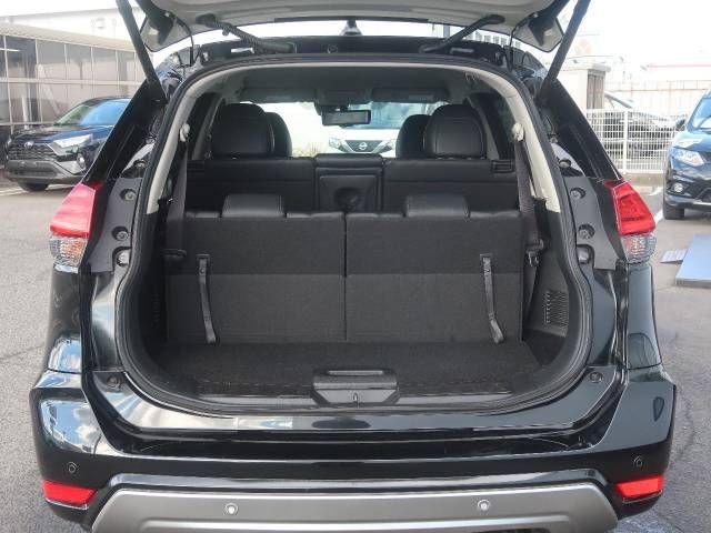 Nissan X-TRAIL 2018-08 27777-10