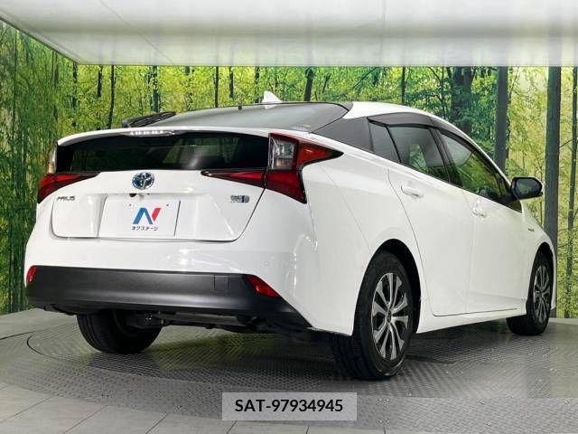 Toyota PRIUS 2019-11 281756-16