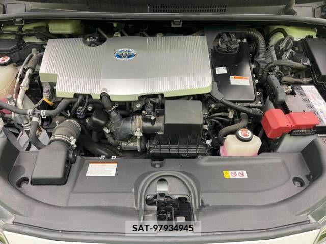 Toyota PRIUS 2019-11 281756-17