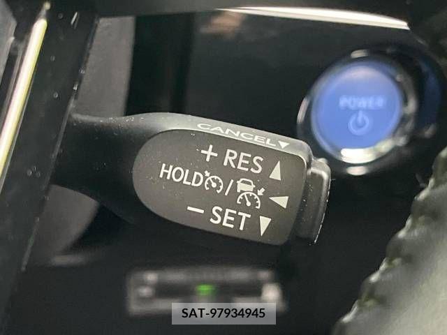 Toyota PRIUS 2019-11 281756-4