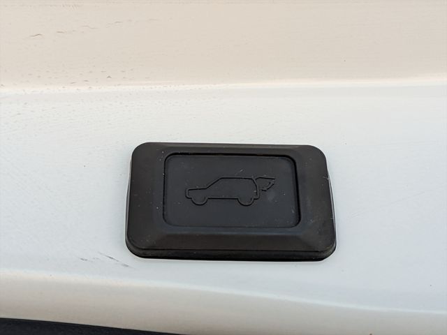 Toyota RAV4 2019-05 8265-8