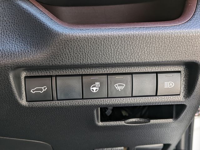 Toyota RAV4 2019-05 8265-20