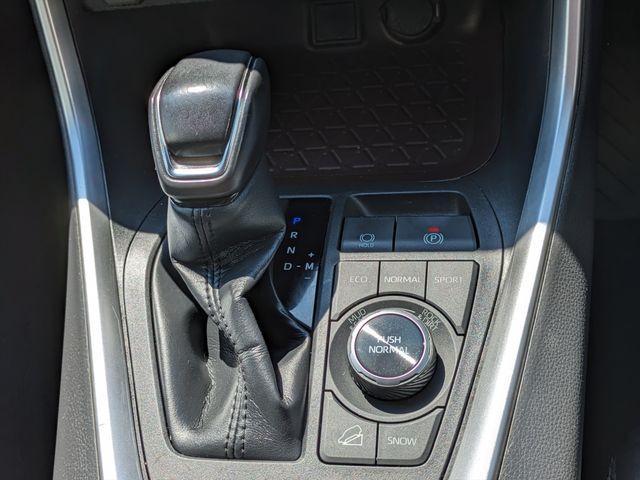 Toyota RAV4 2019-05 8265-15