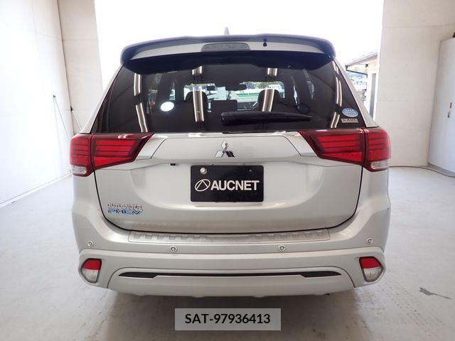 Mitsubishi OUTLANDER PHEV 2019-09 231417-3