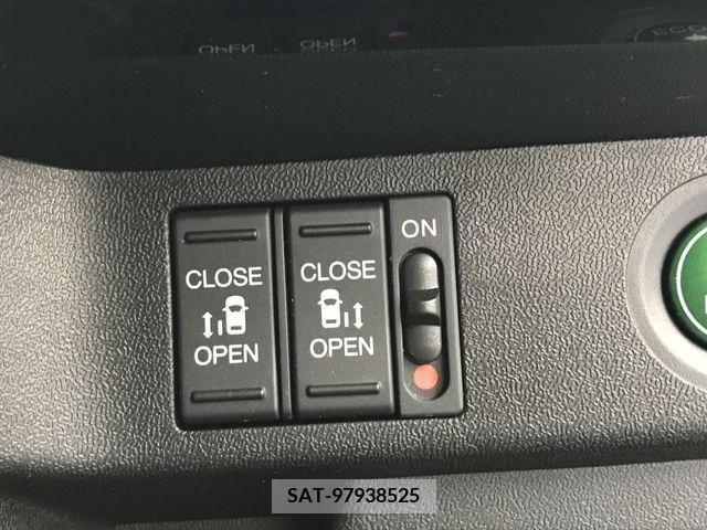 Honda e 2017-05 373613-22