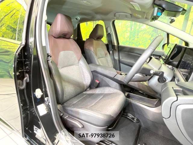 Nissan AURA 2023-06 210791-8