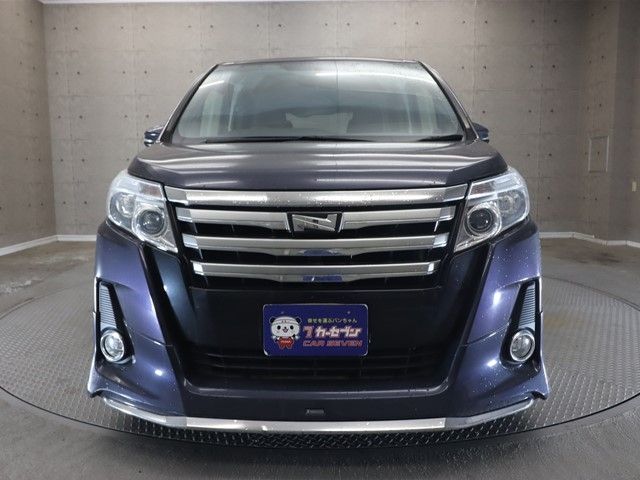 Toyota NOAH 2015-11 8536-20