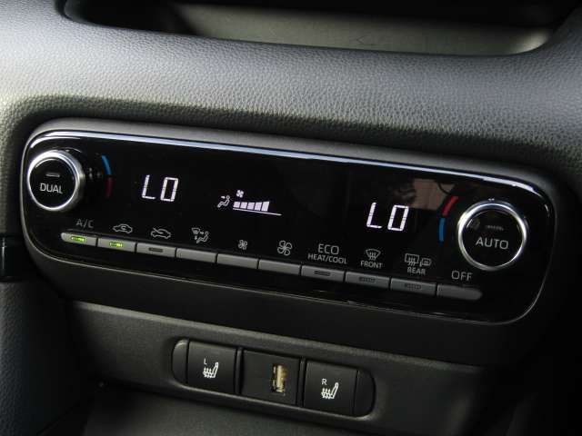 Toyota YARIS 2020-09 20205-8