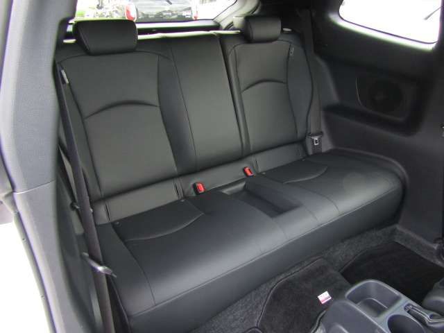 Toyota YARIS 2020-09 20205-13