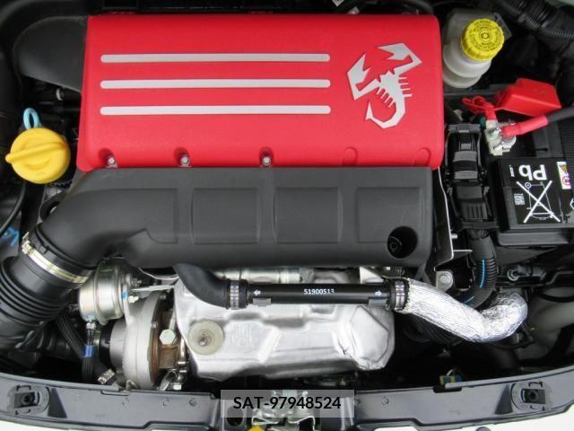 Abarth 695 2023-07 371649-19