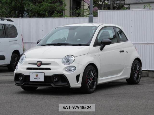 Abarth 695 2023-07 371649-9