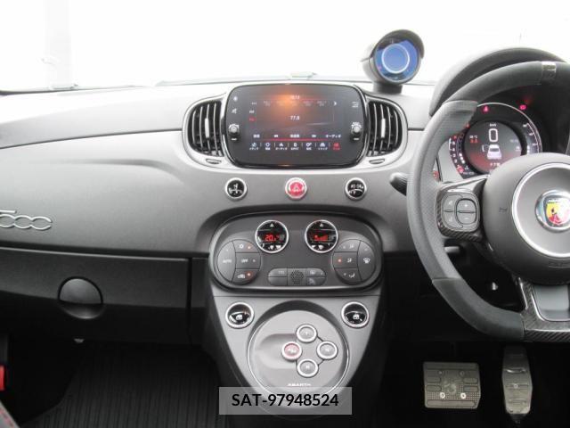 Abarth 695 2023-07 371649-17