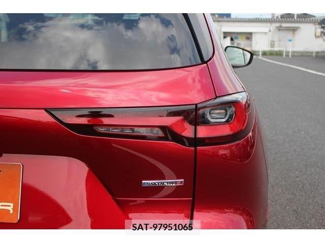 Mazda CX-60 2023-08 385301-9