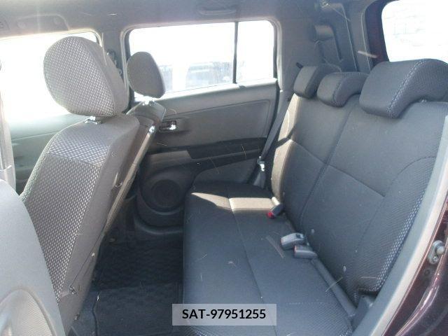 Toyota BB 2013-04 261991-5