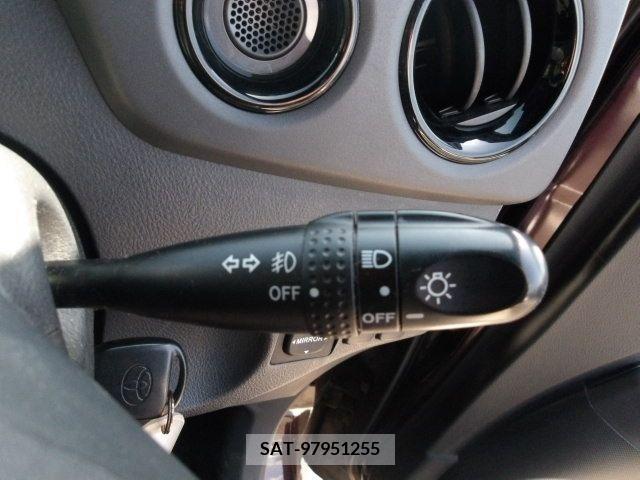 Toyota BB 2013-04 261991-16