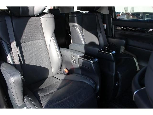 Toyota ALPHARD HYBRID 2018-05 190433-13