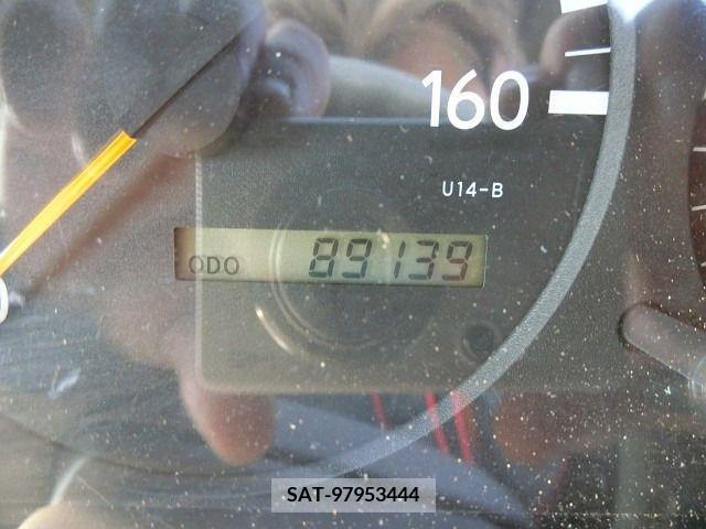 Hino DUTRO 2010-11 208789-4